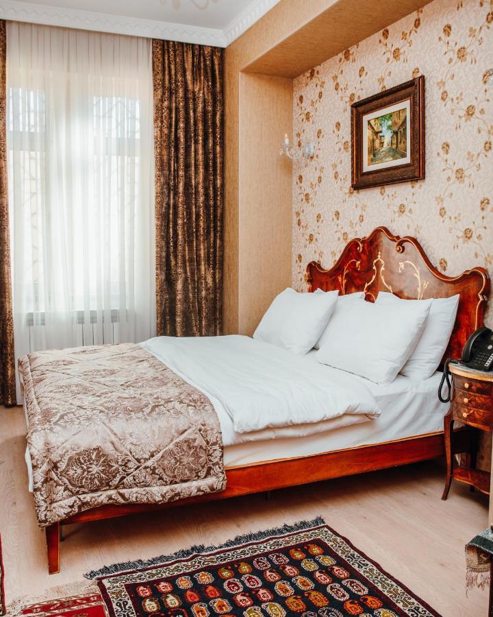 באקו Chambers Old City Hotel מראה חיצוני תמונה