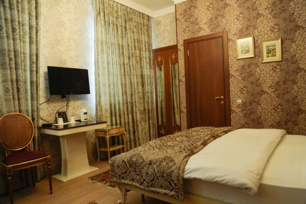 באקו Chambers Old City Hotel מראה חיצוני תמונה