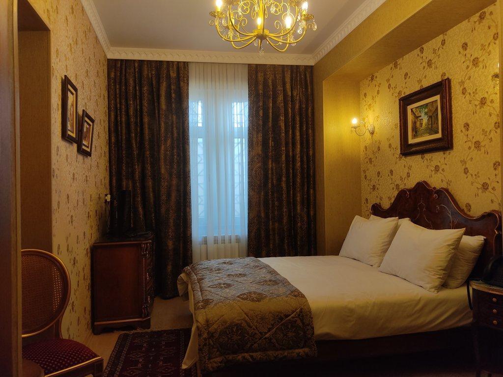 באקו Chambers Old City Hotel מראה חיצוני תמונה