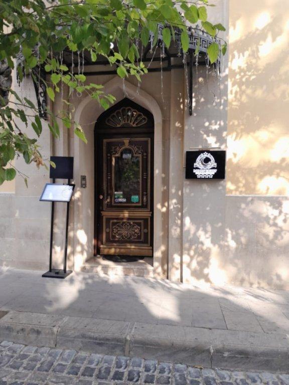 באקו Chambers Old City Hotel מראה חיצוני תמונה