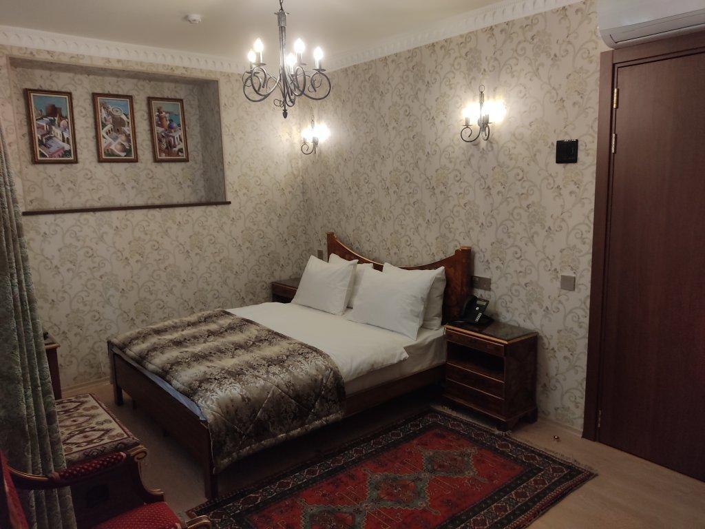 באקו Chambers Old City Hotel מראה חיצוני תמונה