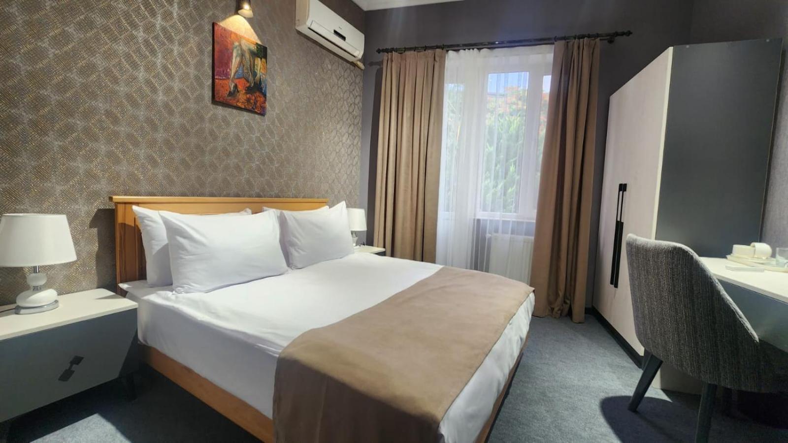 באקו Chambers Old City Hotel מראה חיצוני תמונה
