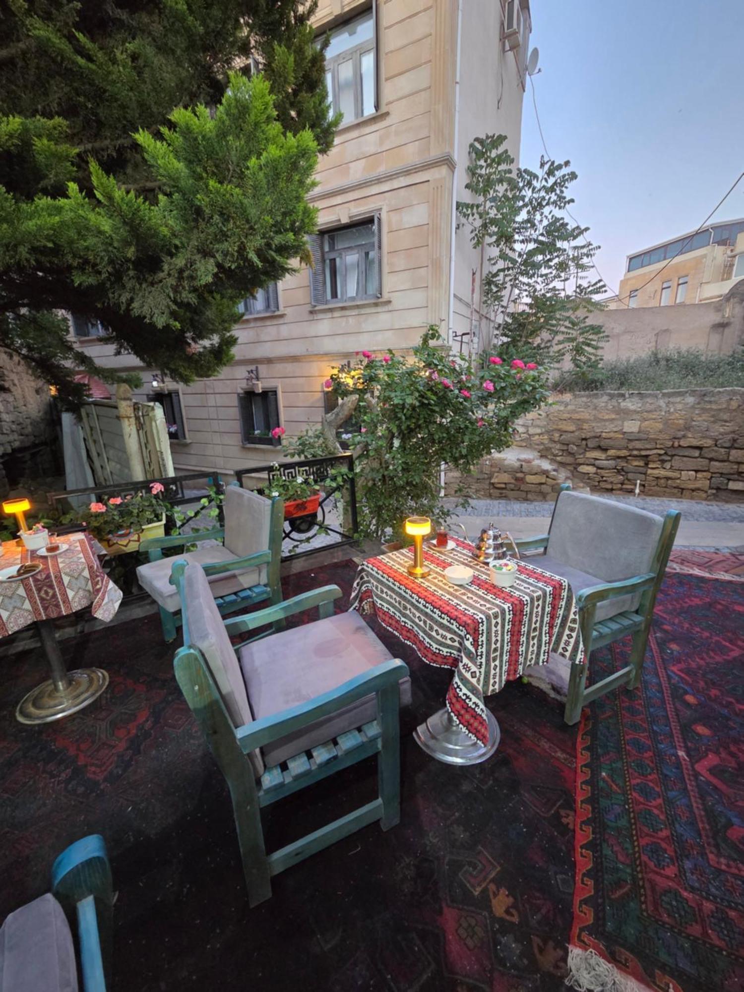 באקו Chambers Old City Hotel מראה חיצוני תמונה