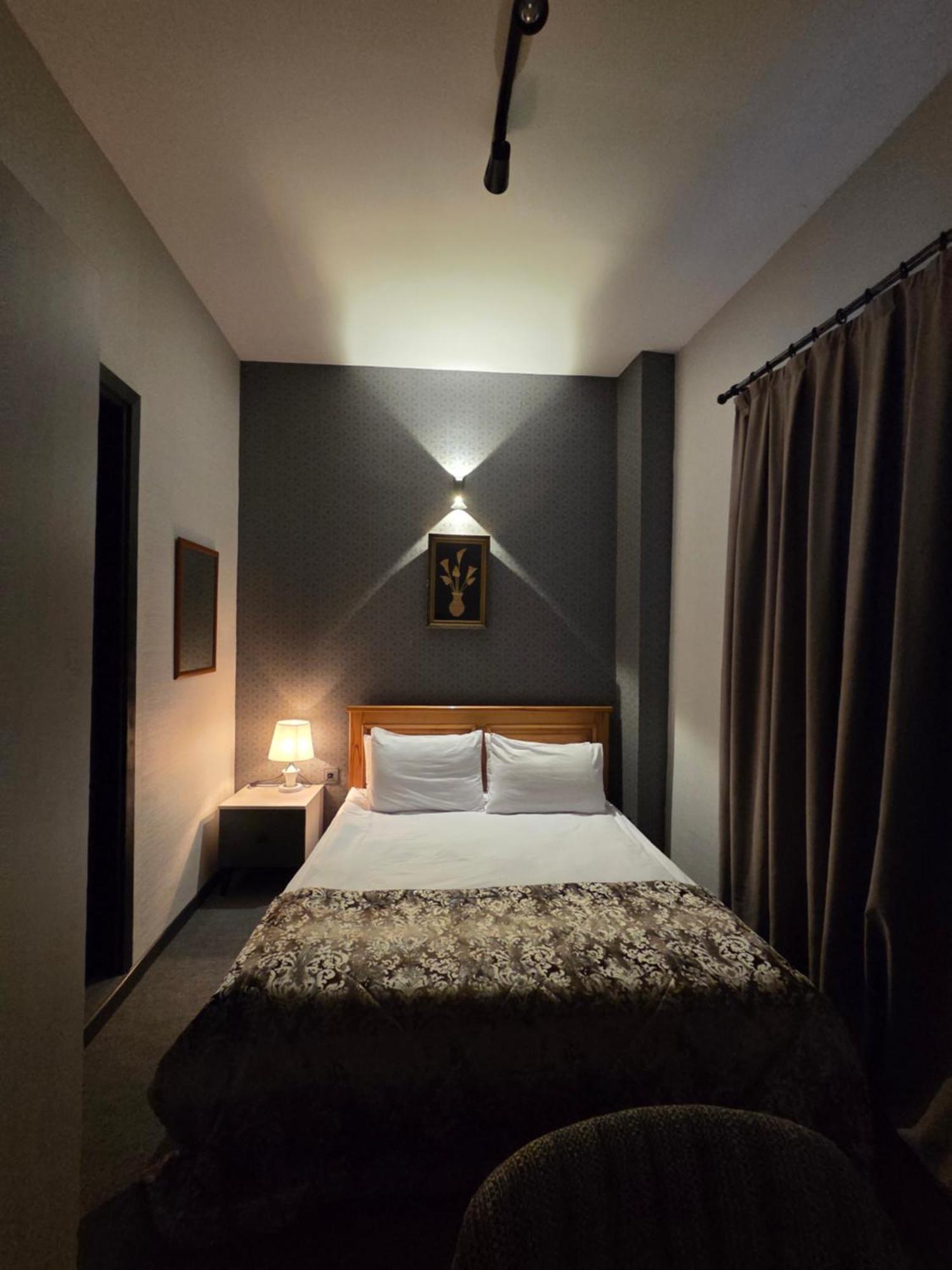 באקו Chambers Old City Hotel מראה חיצוני תמונה